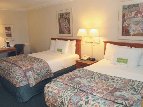 La Quinta Inn By Wyndham Denver Central الغرفة الصورة