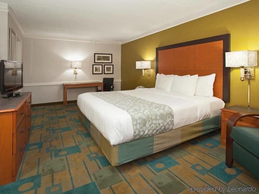 La Quinta Inn By Wyndham Denver Central المظهر الخارجي الصورة