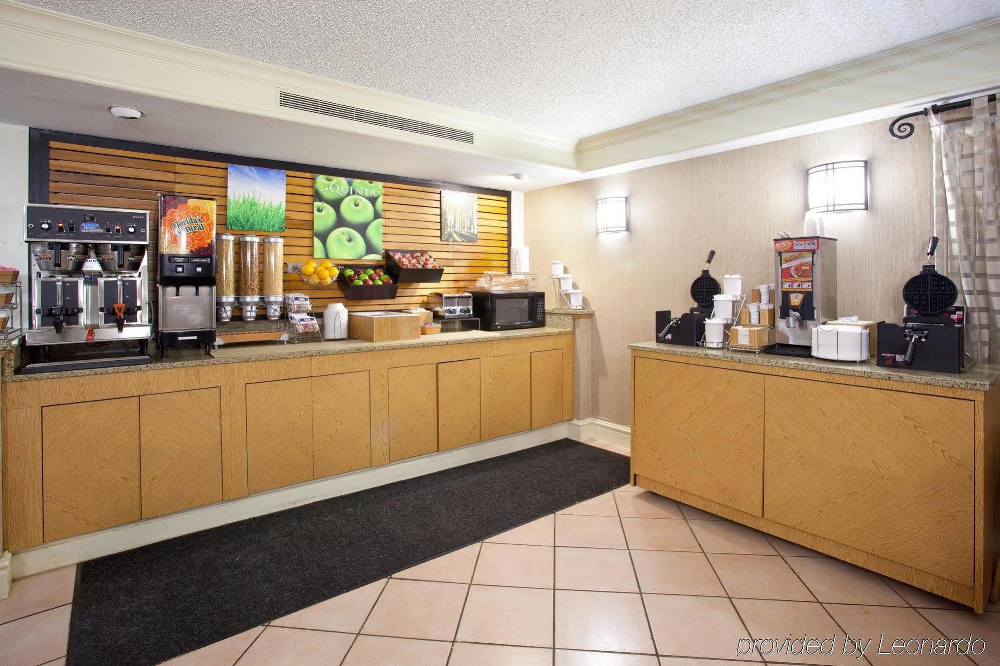 La Quinta Inn By Wyndham Denver Central المظهر الخارجي الصورة